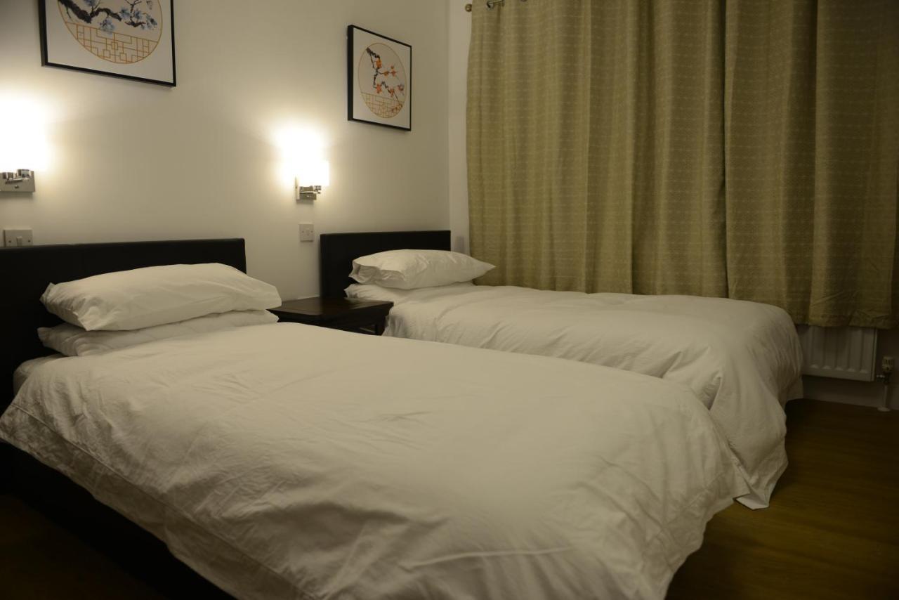 The Meadows Bed & Breakfast Cambridge  Bagian luar foto